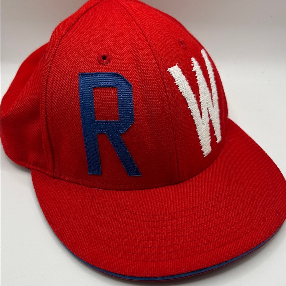 RocaWear Fitted Cap Hat size 7 1/4